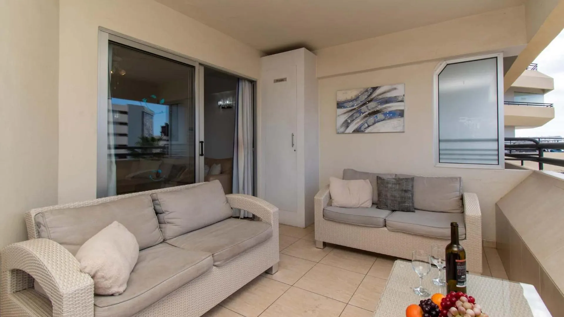 شقة Santa Maria 105 - Two Bed With Sea Views أذيخي إسبانيا