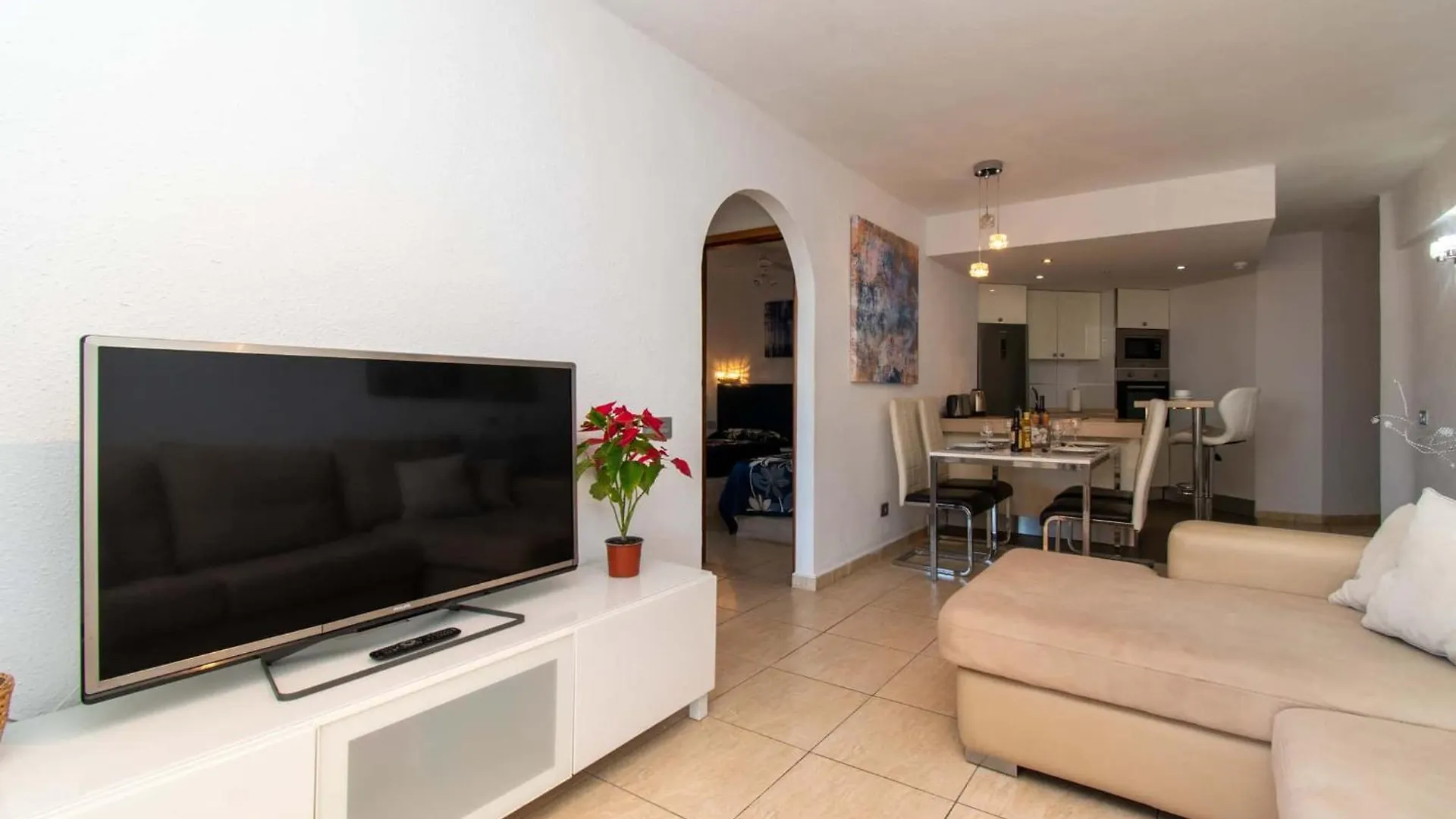 شقة Santa Maria 105 - Two Bed With Sea Views أذيخي