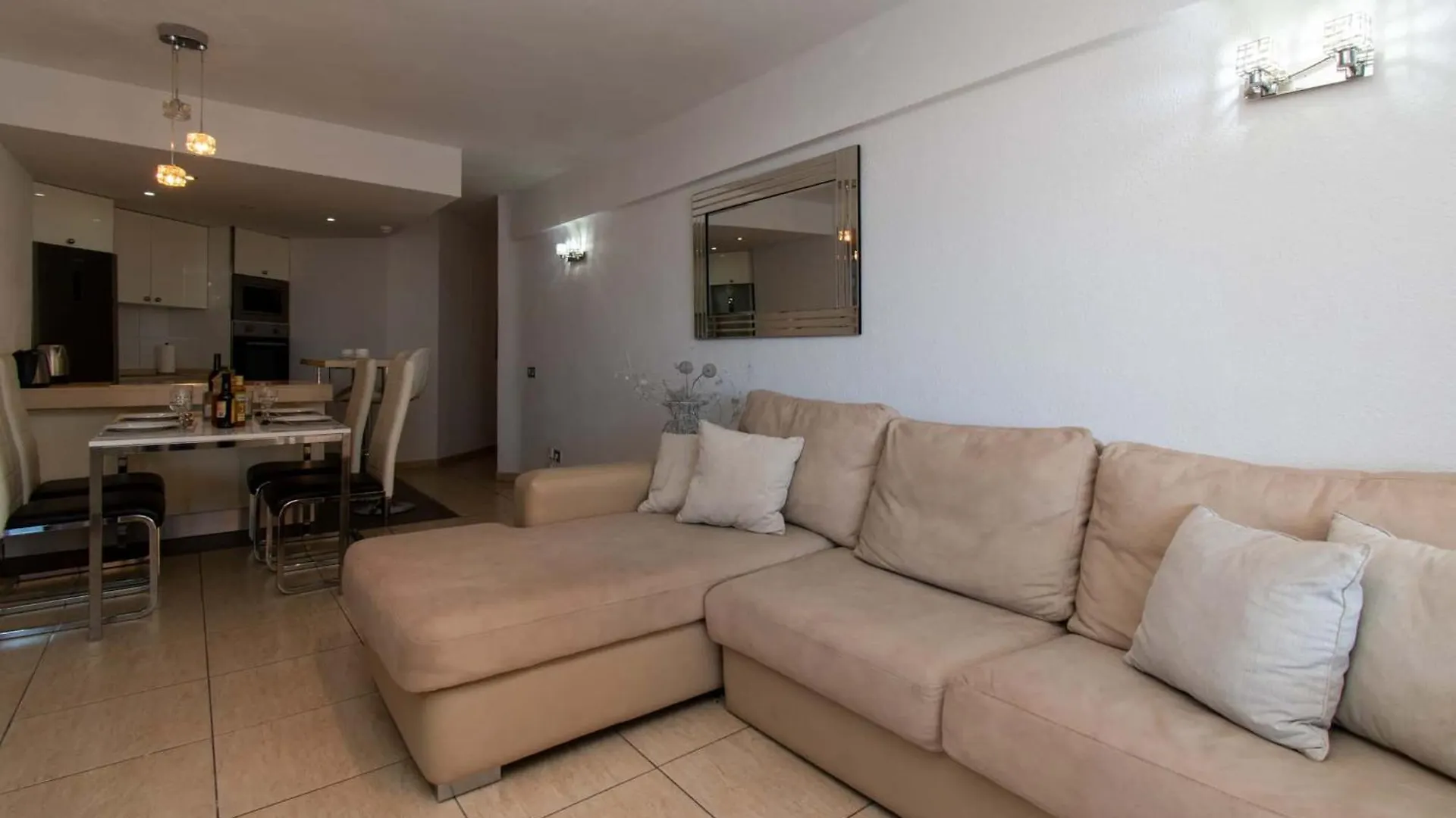 شقة Santa Maria 105 - Two Bed With Sea Views أذيخي