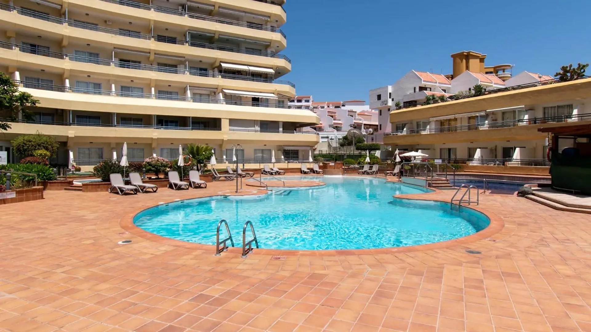 شقة Santa Maria 105 - Two Bed With Sea Views أذيخي 0*,  إسبانيا